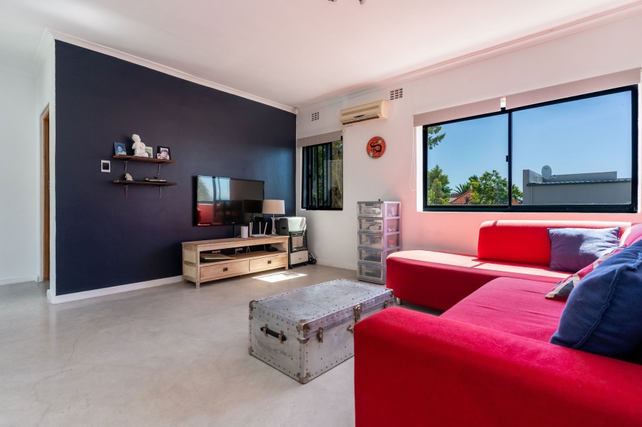 5 Bedroom Property for Sale in Fresnaye Western Cape